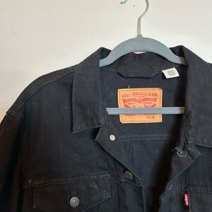 Levi’s Black Denim Jacket | Size XL